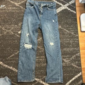 SHEIN Women’s Ripped Denim Blue Jeans, Medium